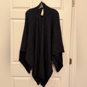 Steve Madden Black Women's Sweater Shawl